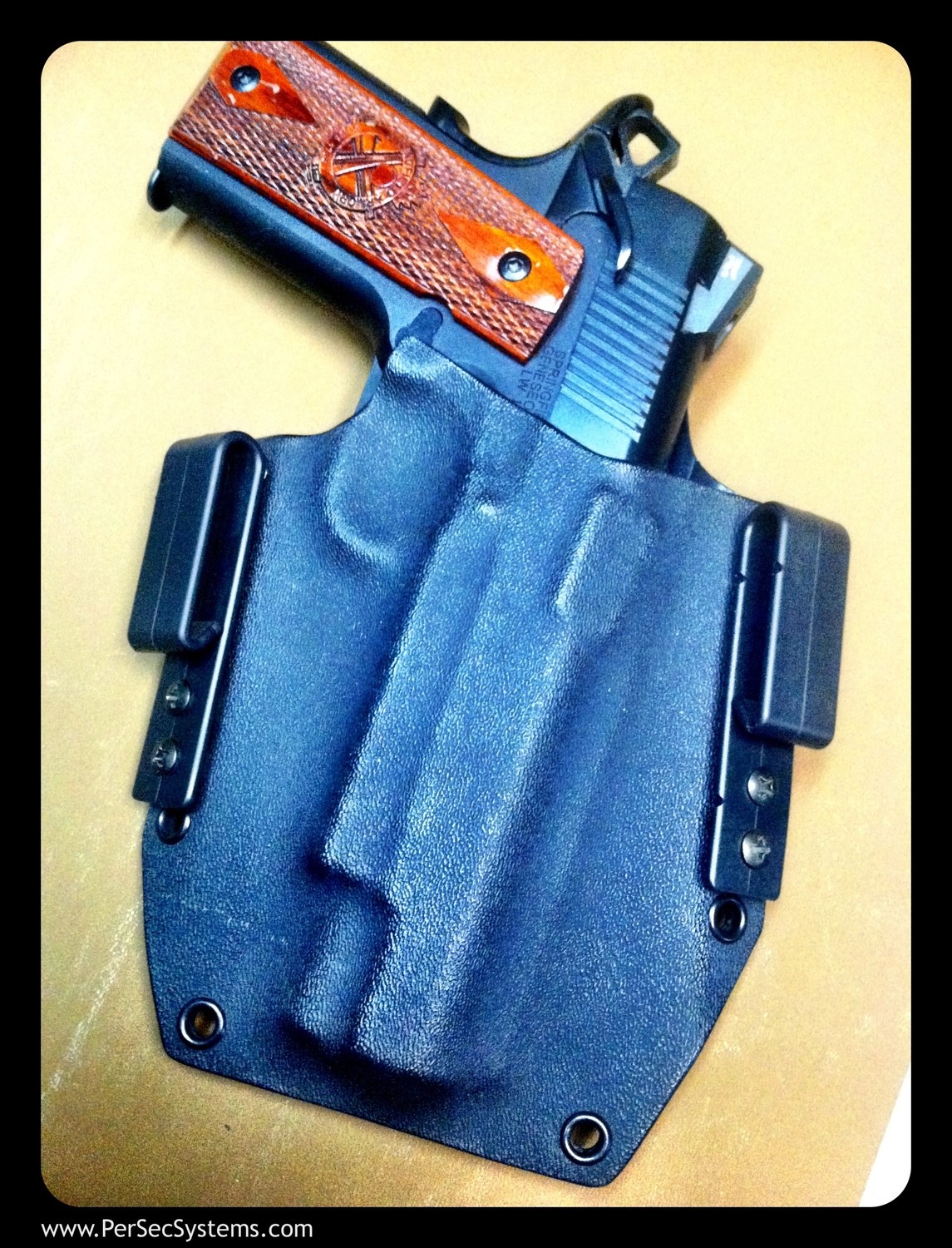 IWB Tuckable Polymer Overhooks (Pair)