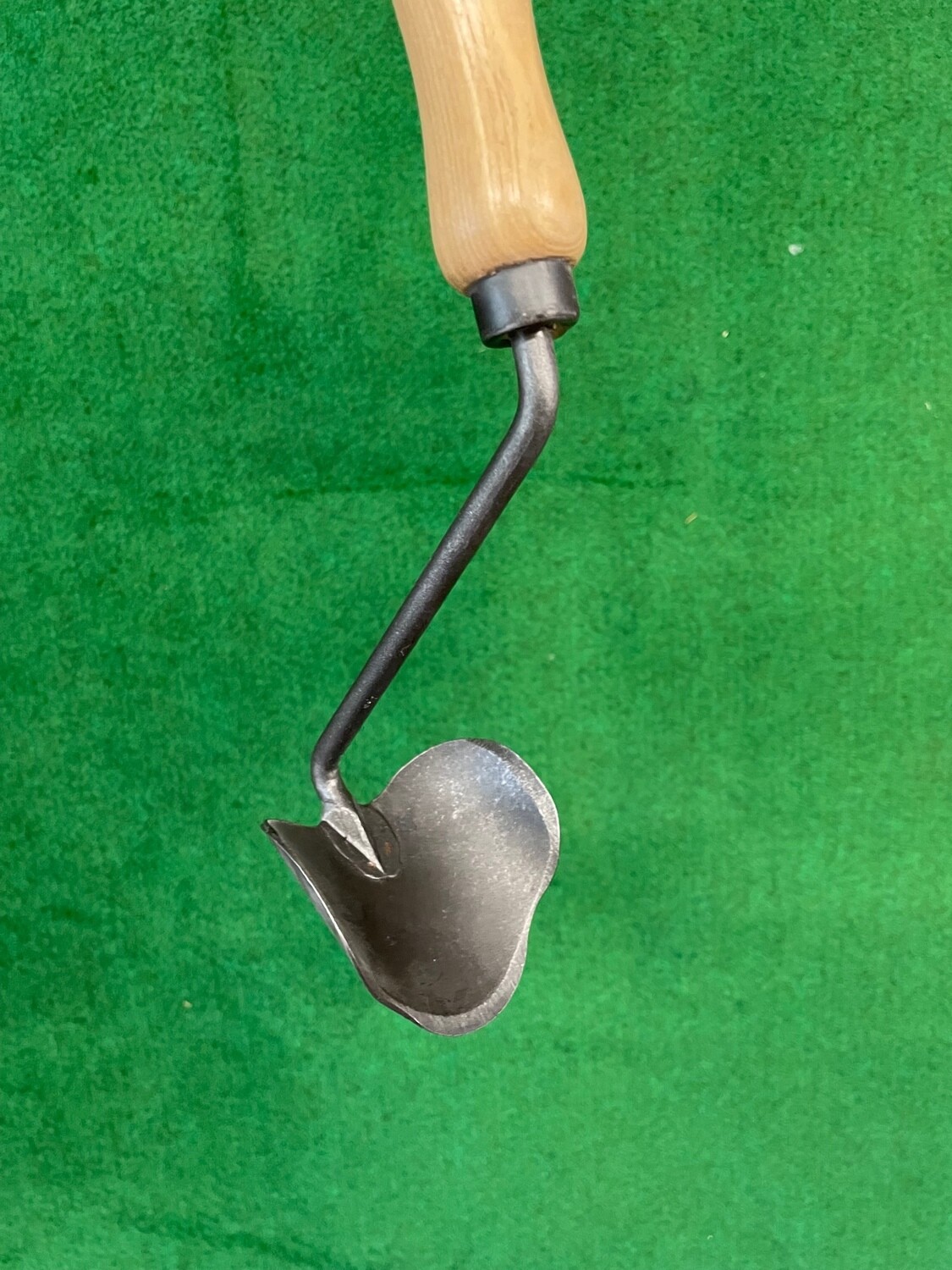 Ergonomic Trowel ERGRO TROWEL Sharp and tough trowel that is easier to dig with .