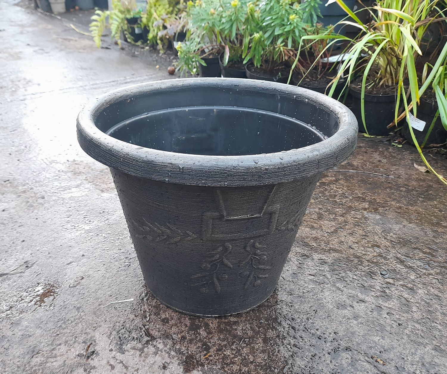 Tuscany Olive Planter 33cm