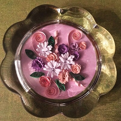 FLORAL QUILLED GLASS PAPERWEIGHT