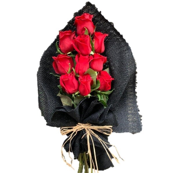 Red roses Bouquet 2023