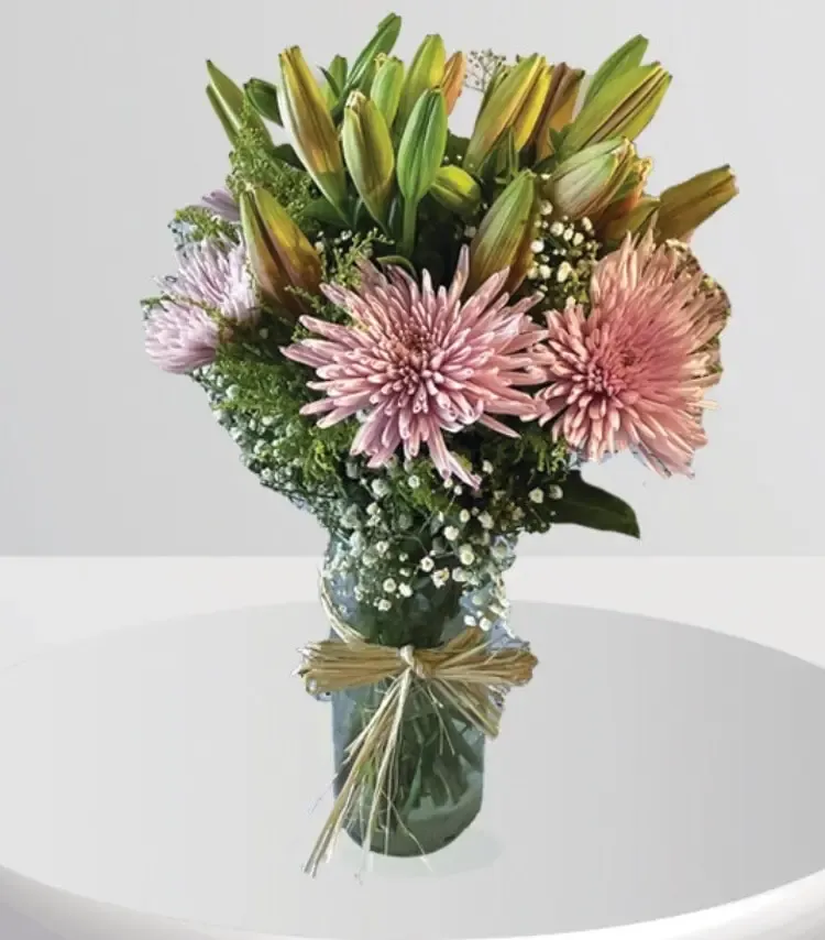 Long-Lasting Lily Blooms in Vase