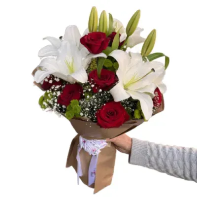 Red Roses &amp; White Lilies Harmony