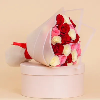 35 Pink &amp; White &amp; Red bouquet