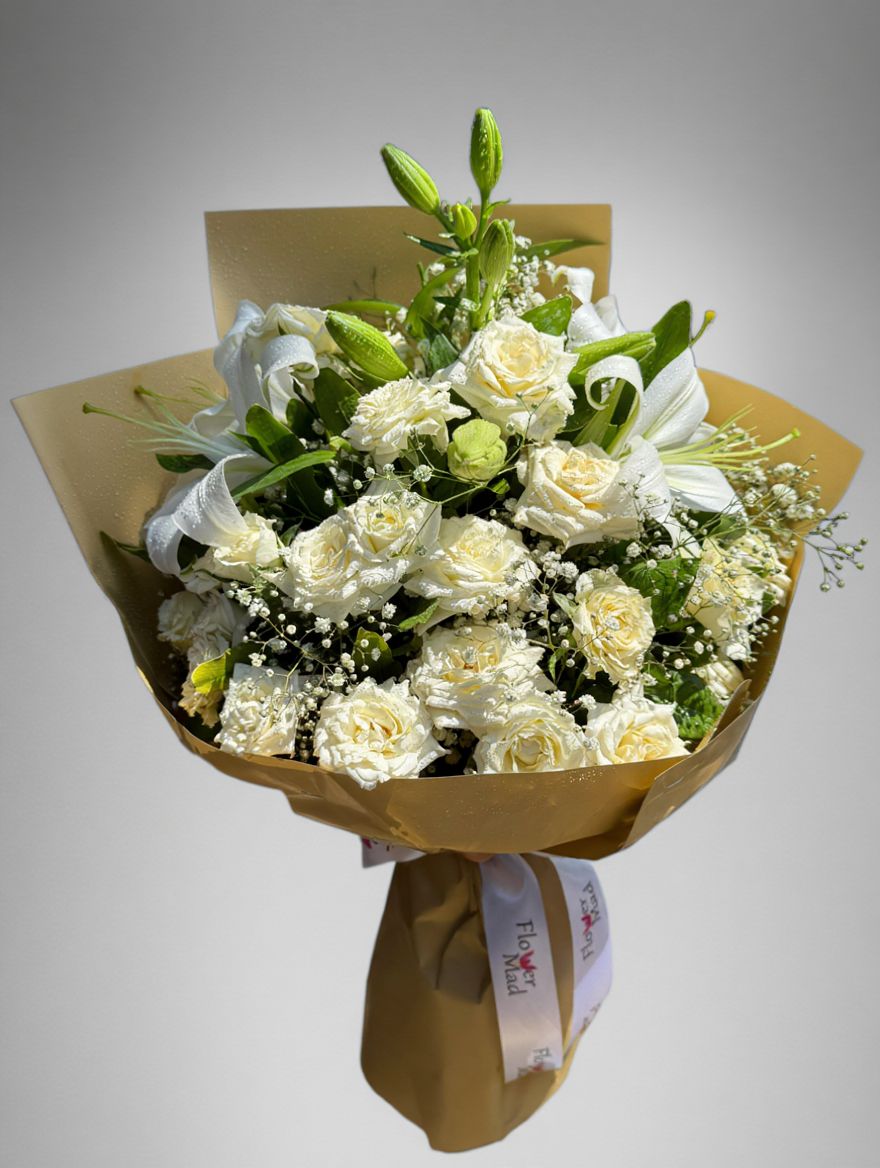 30 White Roses &amp; 3 Lilies