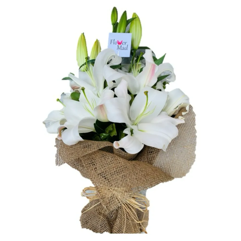 White 4 Lilies Bouquet