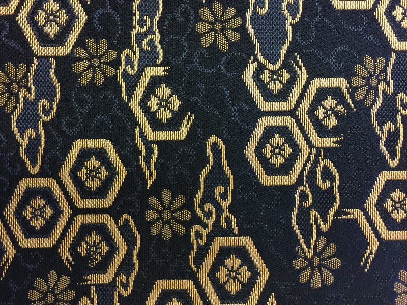 Black Honeycomb & Flowers