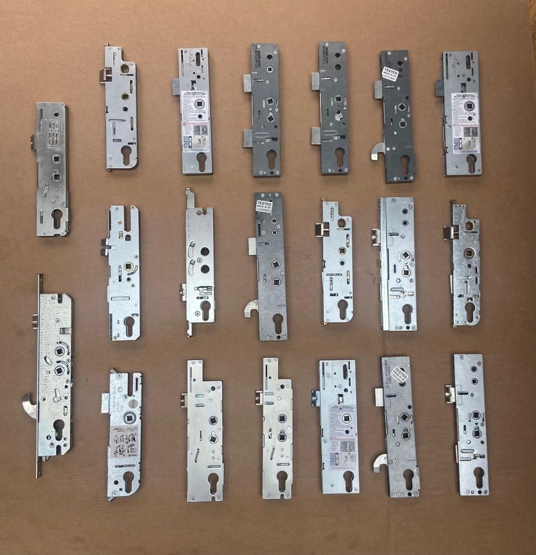 Job Lot of 20 Gearboxes / Centre Cases / Overnight Lock