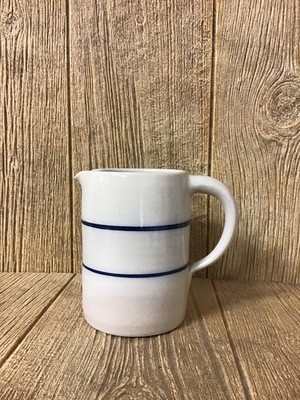 1/4 Gallon Straight side Pitcher