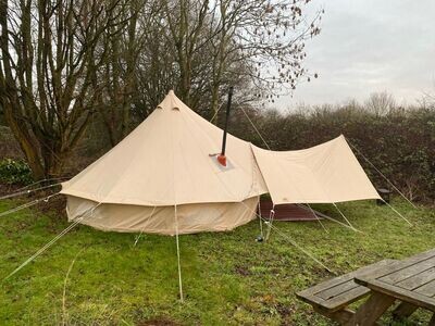 5m Ultimate Pro cotton canvas 360gsm Bell Tent stove hole Certified fireproof to BS7837 and BS6341.
USED ONCE AS A DISPLAY TENT, LARGE AWNING & 4 RAG RUGS INCLUDED.