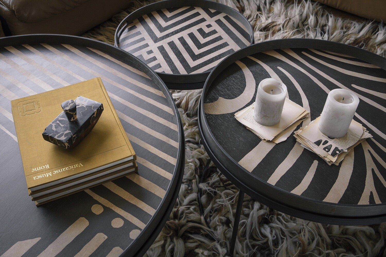 (Sale) Tablett rund, 61cm - Holz, Folk Tray