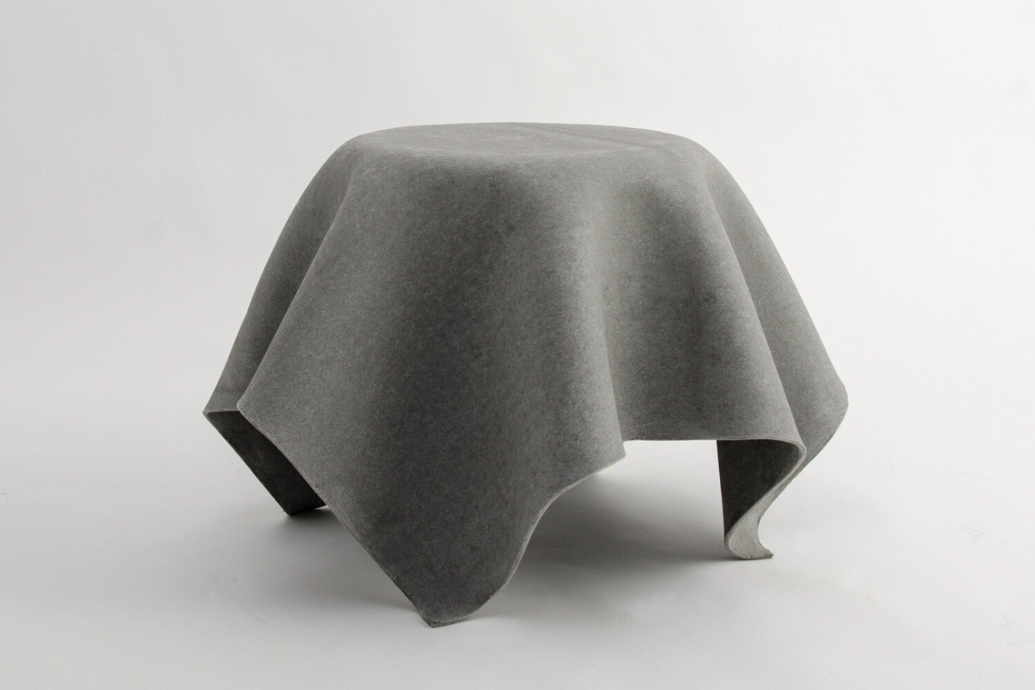 Swisspearl - Hocuspocus Tisch, Grösse: 45cm x 45cm x 43cm