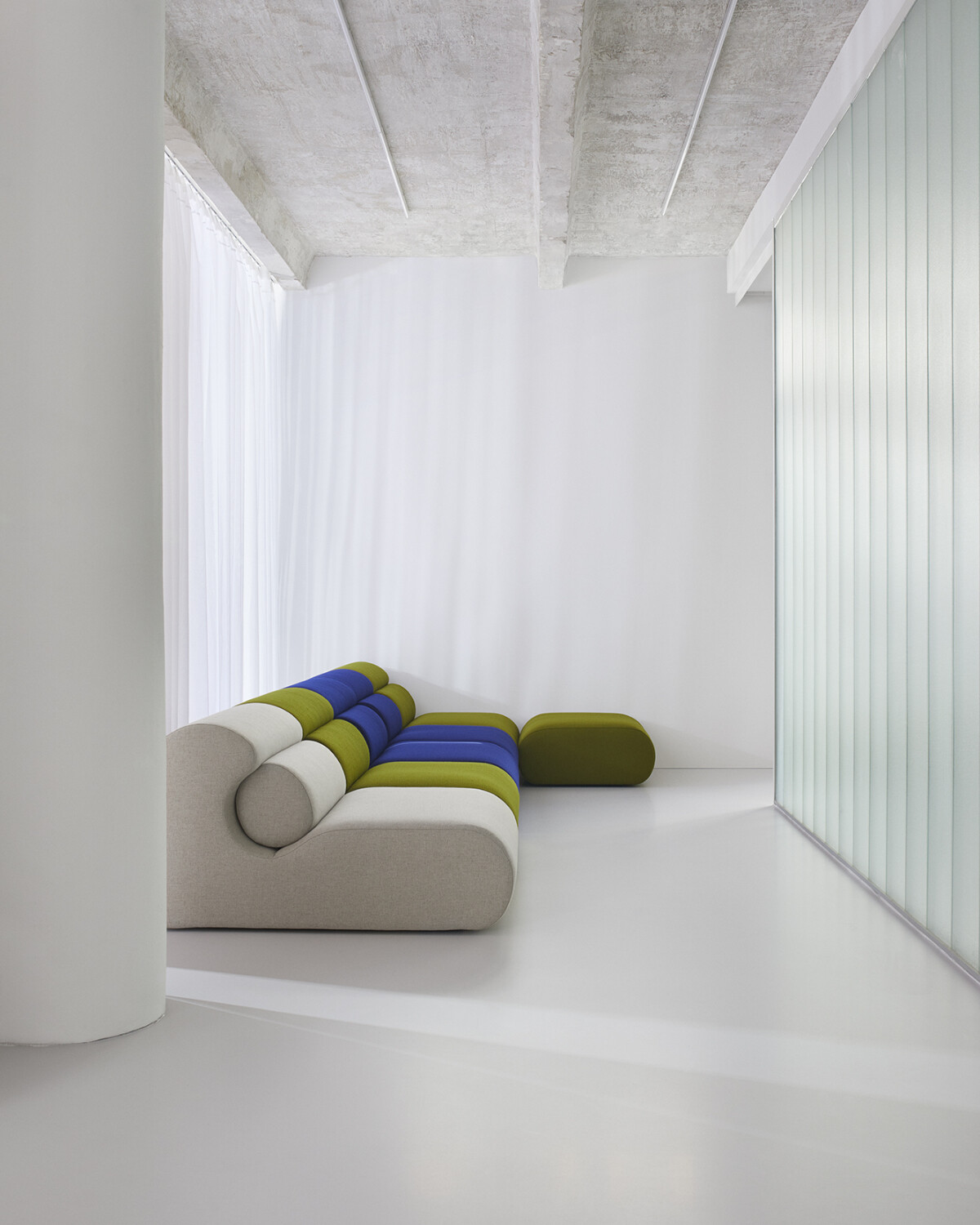 OUT - OLA Loungesessel