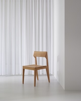 Stühle, Hocker &amp; Bänke