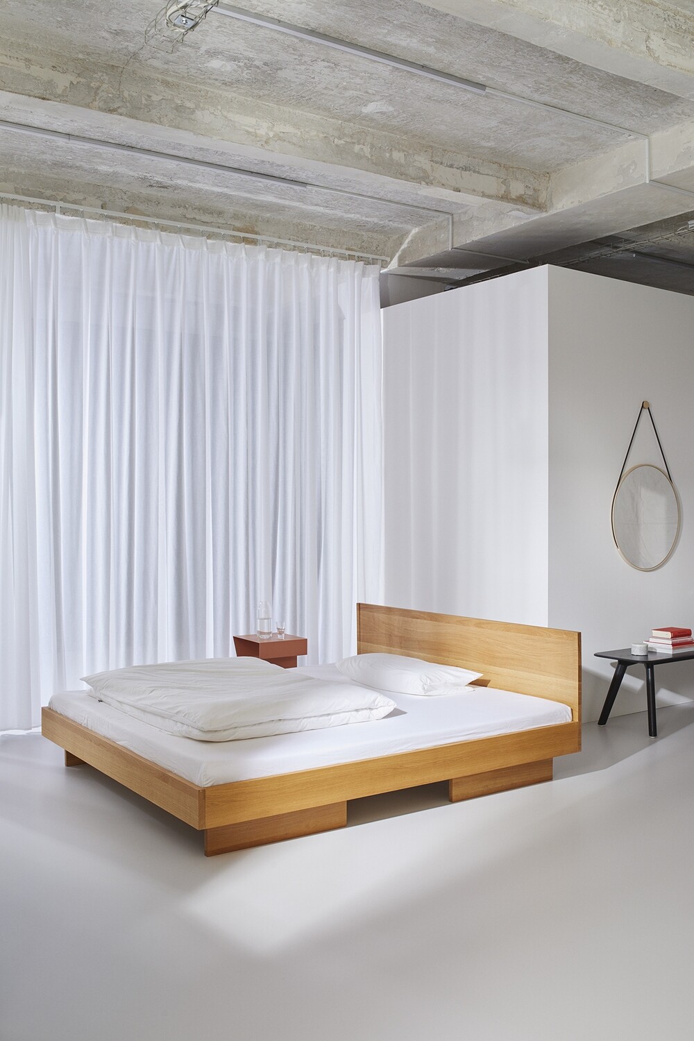 OUT - ZIANS Bett