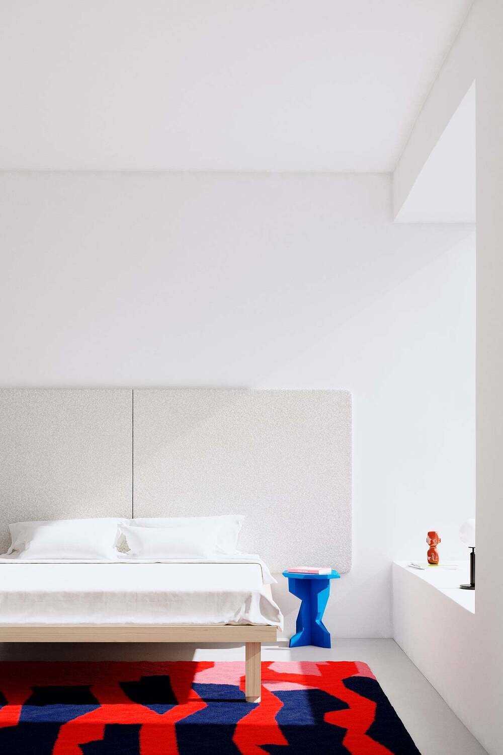 OUT - FELS Hocker