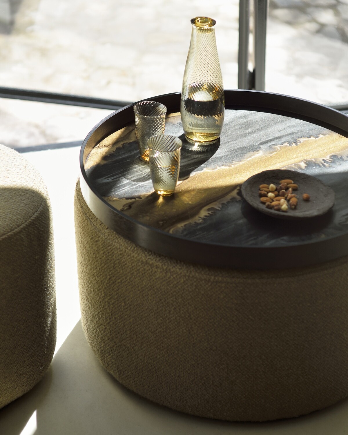Ethnicraft - Tablett Organic Bronze - Glas, rund, 61cm