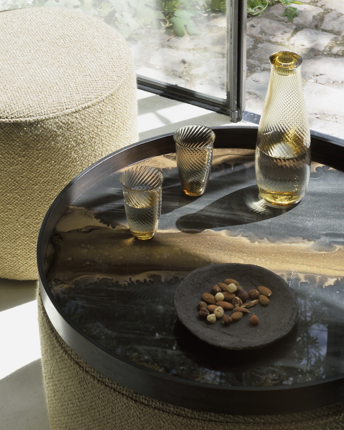 Ethnicraft - Tablett Organic Bronze - Glas, rund, 61cm