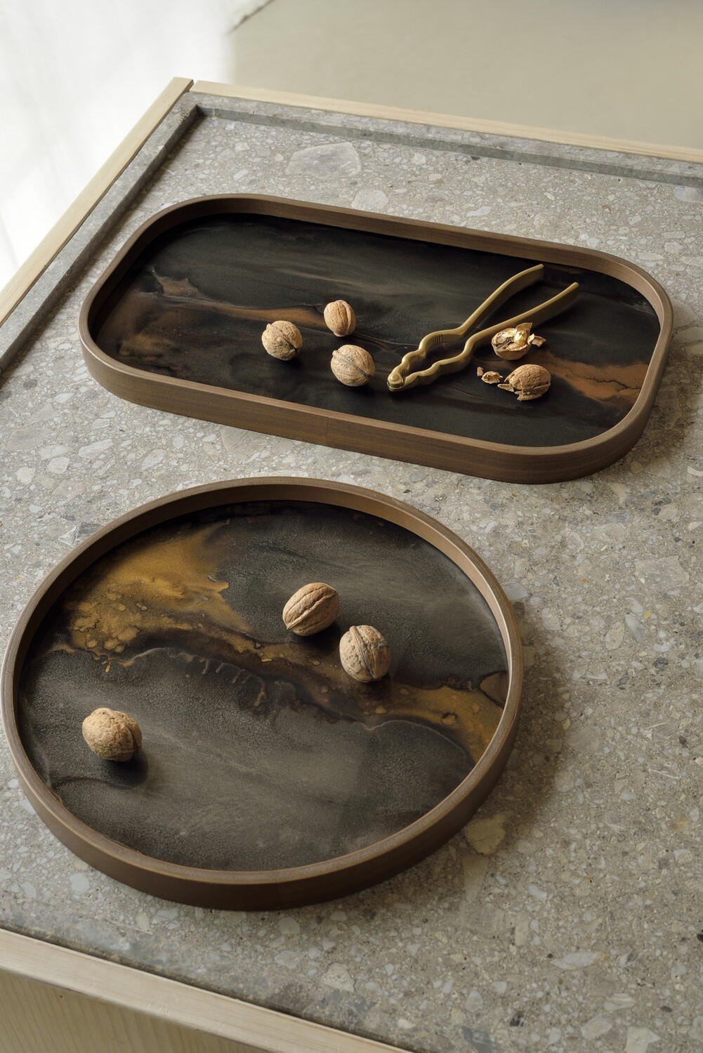 Ethnicraft - Valet Tray Organic Bronze - Glas, rund, L