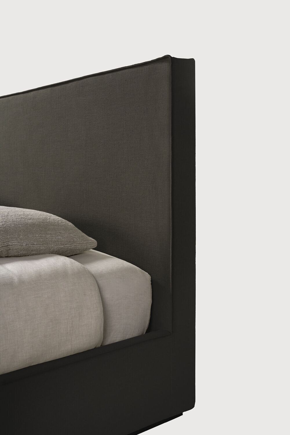 Ethnicraft - Revive Bett - Grey