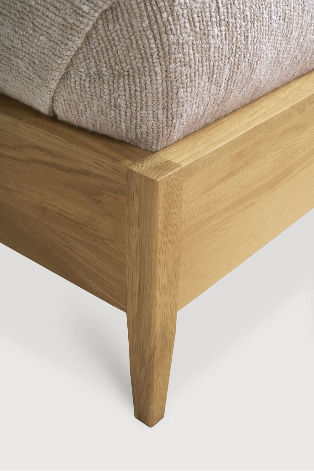 Ethnicraft - Spindle Bett - Eiche, 90cm