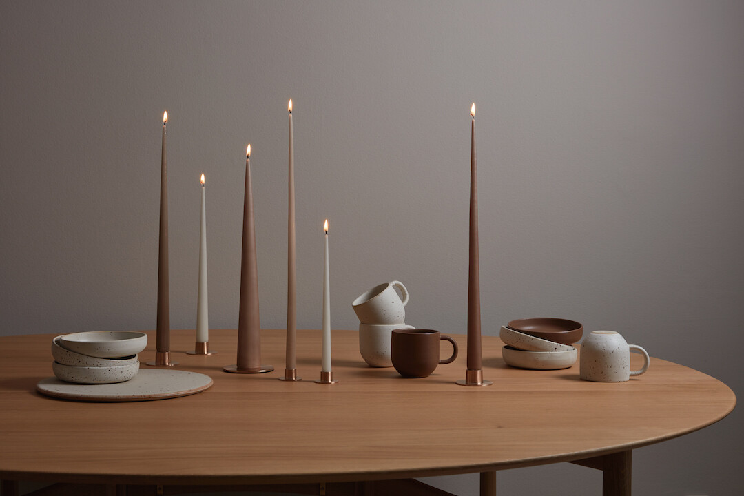 ester &amp; erik - Peitschenkerze - Raw Toffee 23, matt