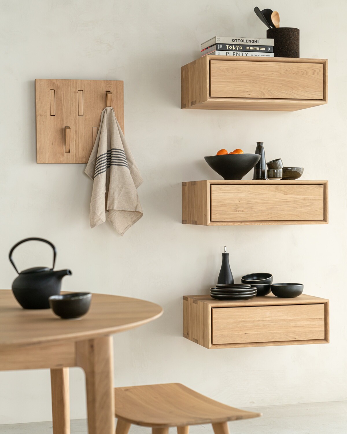 Ethnicraft - Utilitile Garderobe - Eiche