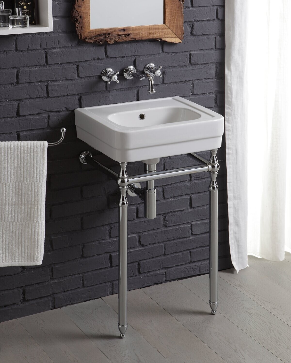 Bleu Provence - Provence 900 Füsse - Metall, Ausführung: Klassik, Passendes Modell: Provence 900 Vanity (BP950), Material: Chrom
