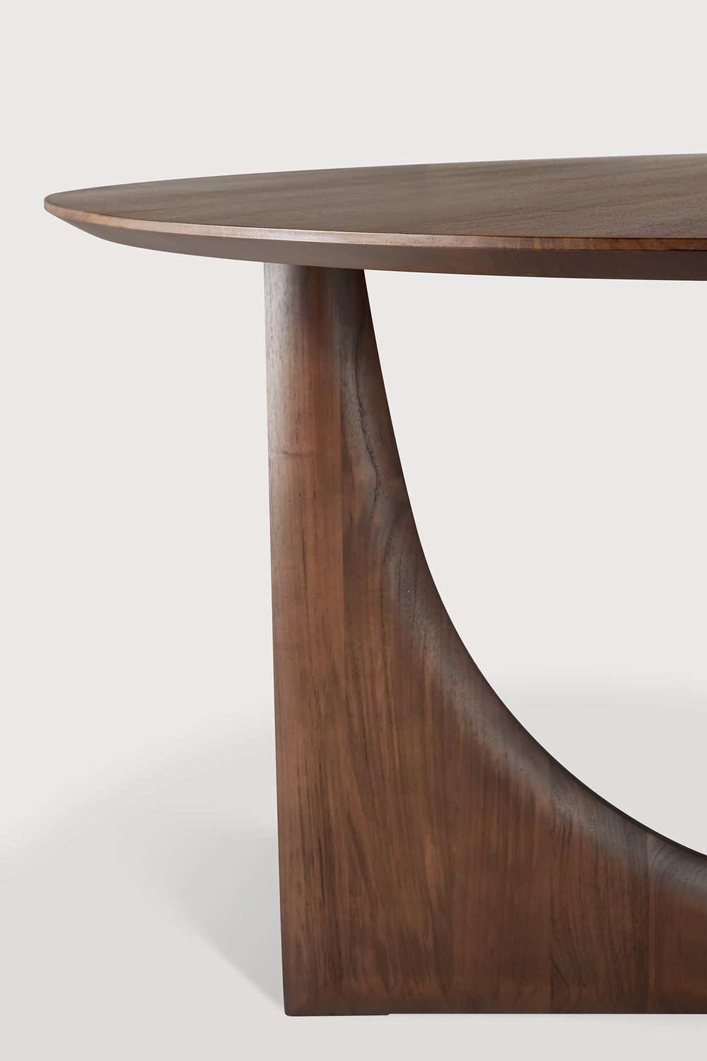 Ethnicraft - Geometric Esstisch - Teak braun, rund