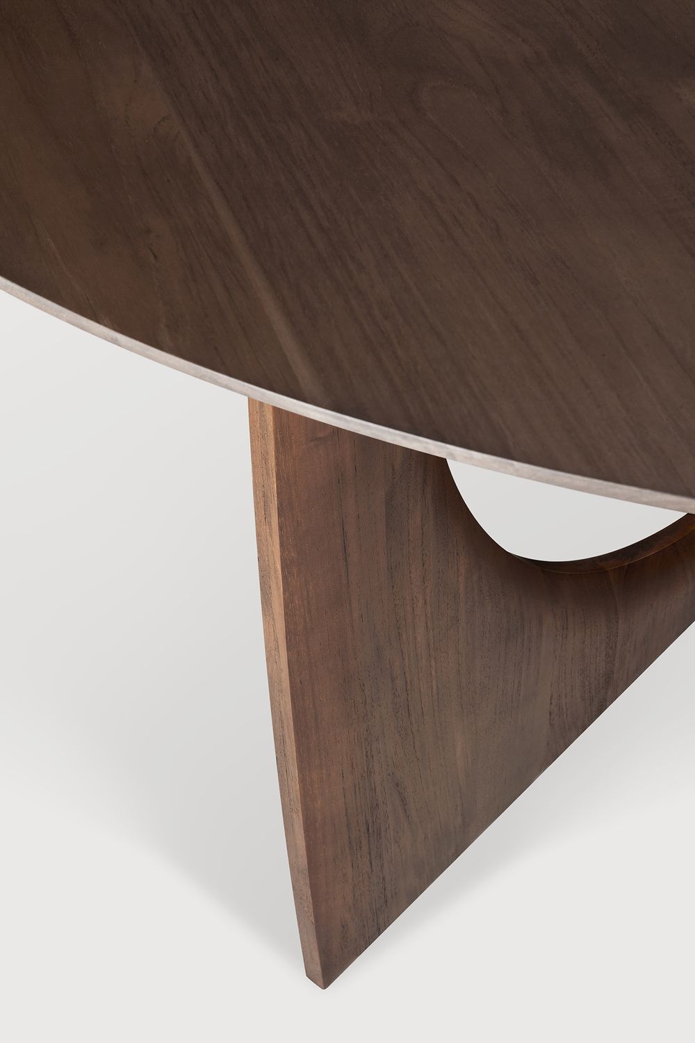 Ethnicraft - Geometric Esstisch - Teak braun, rund