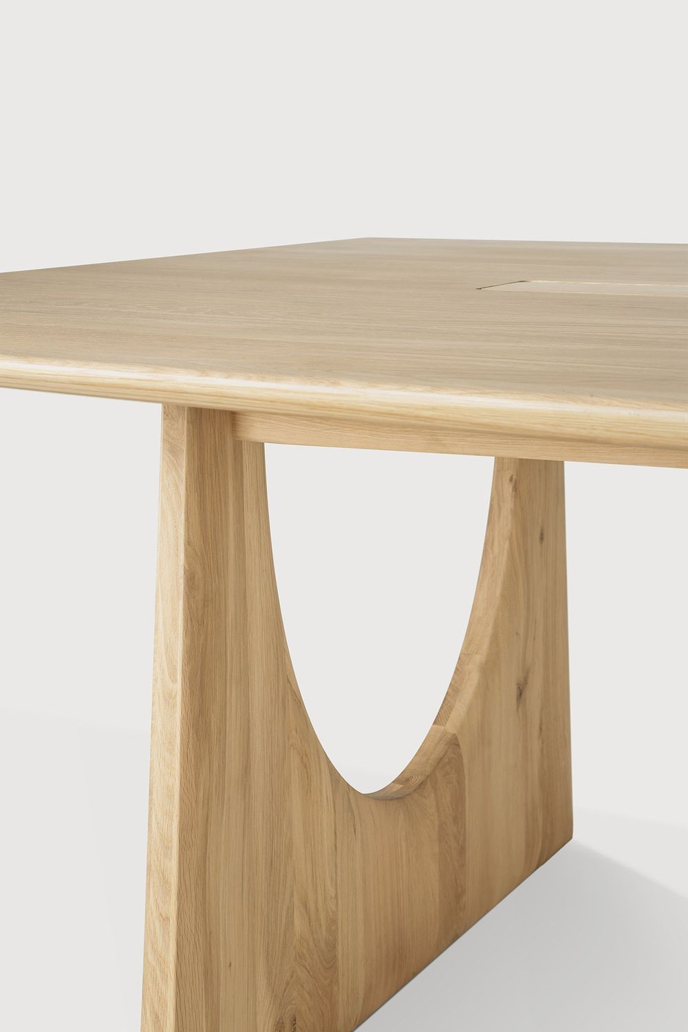 Ethnicraft - Geometric Meetingtisch - Eiche