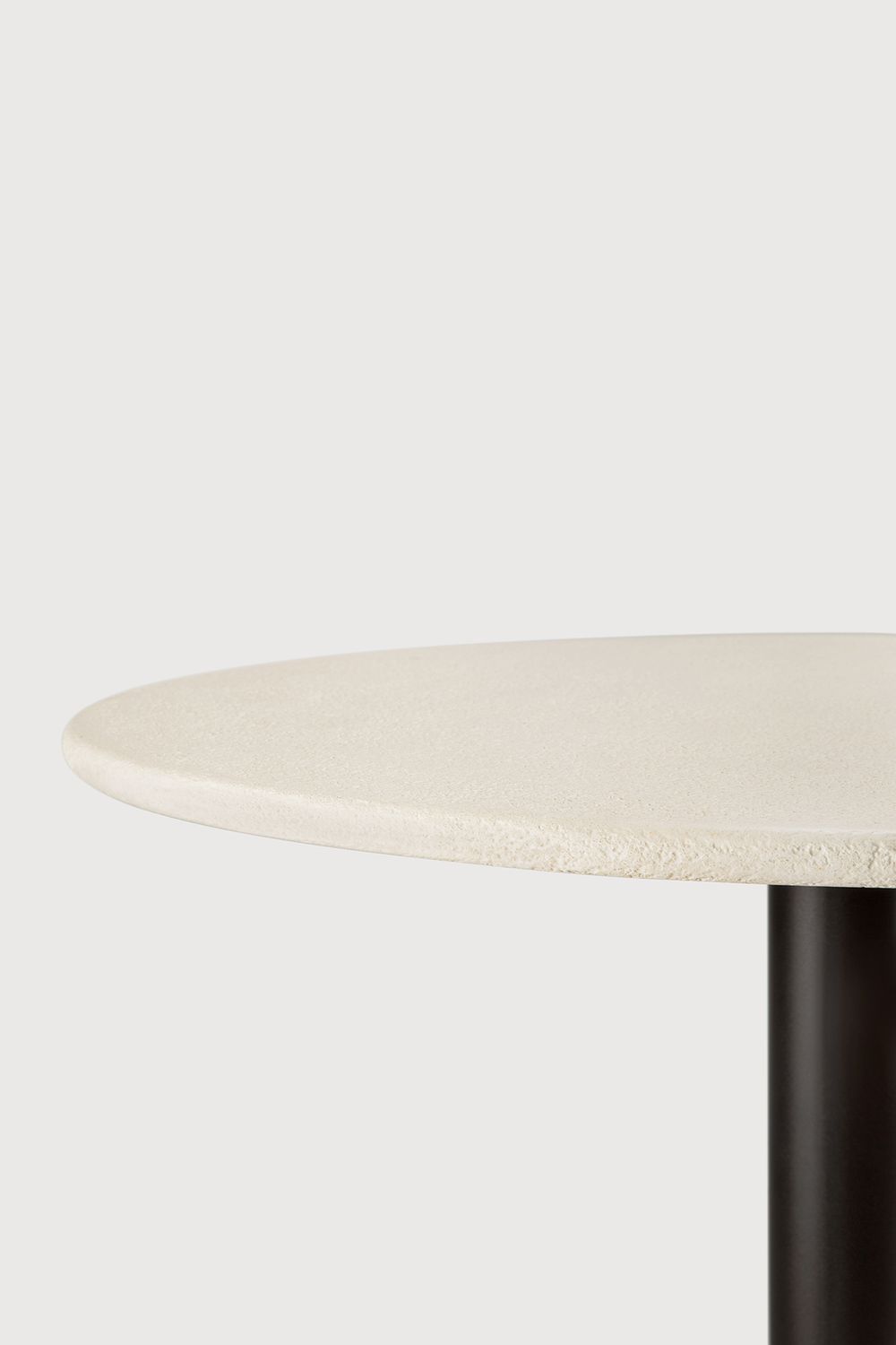 Ethnicraft - Blend Tisch - Microcement