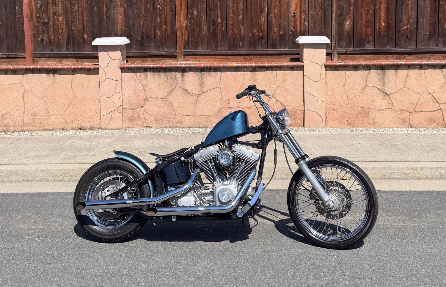 Win this bike! 2000 Harley-Davidson FXST Softail Standard