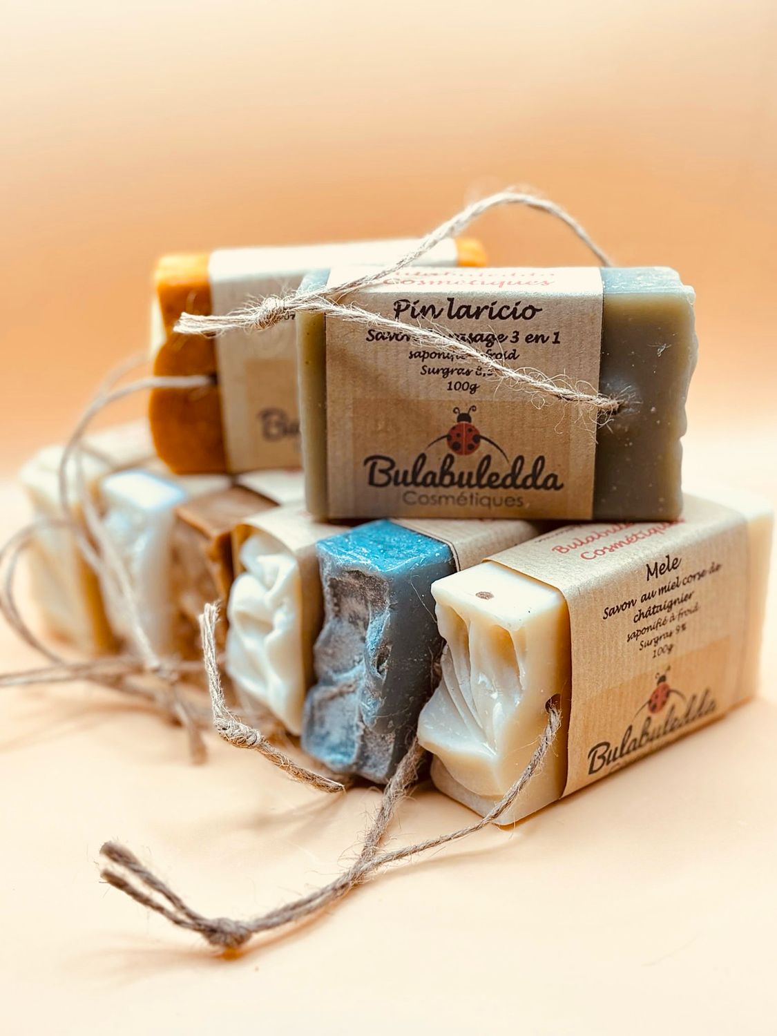 Lot de 3 savons de 100g au choix Lot de 3 savons de 100g au choix