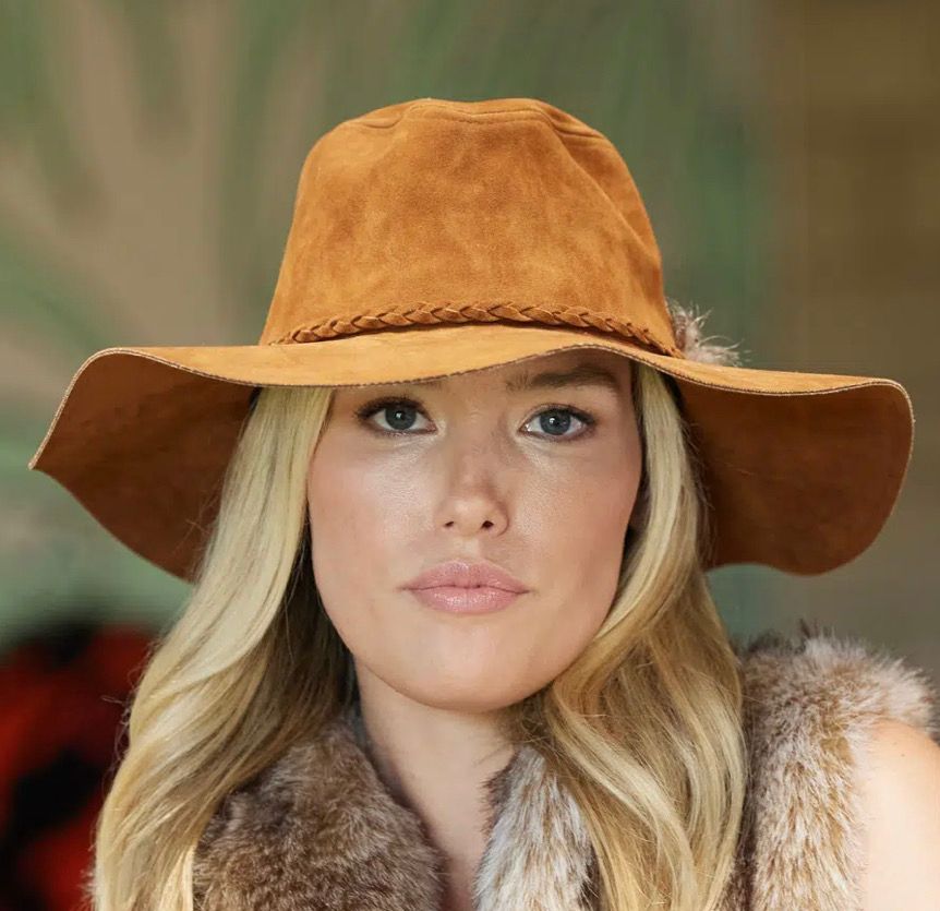 Caramel Felt Suede Hat