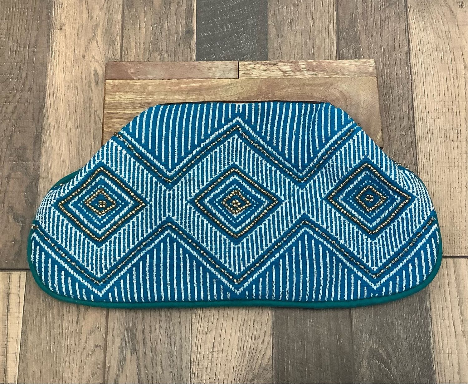 Beaded Wooden Handle Clutches, Design: Turquoise/Gold