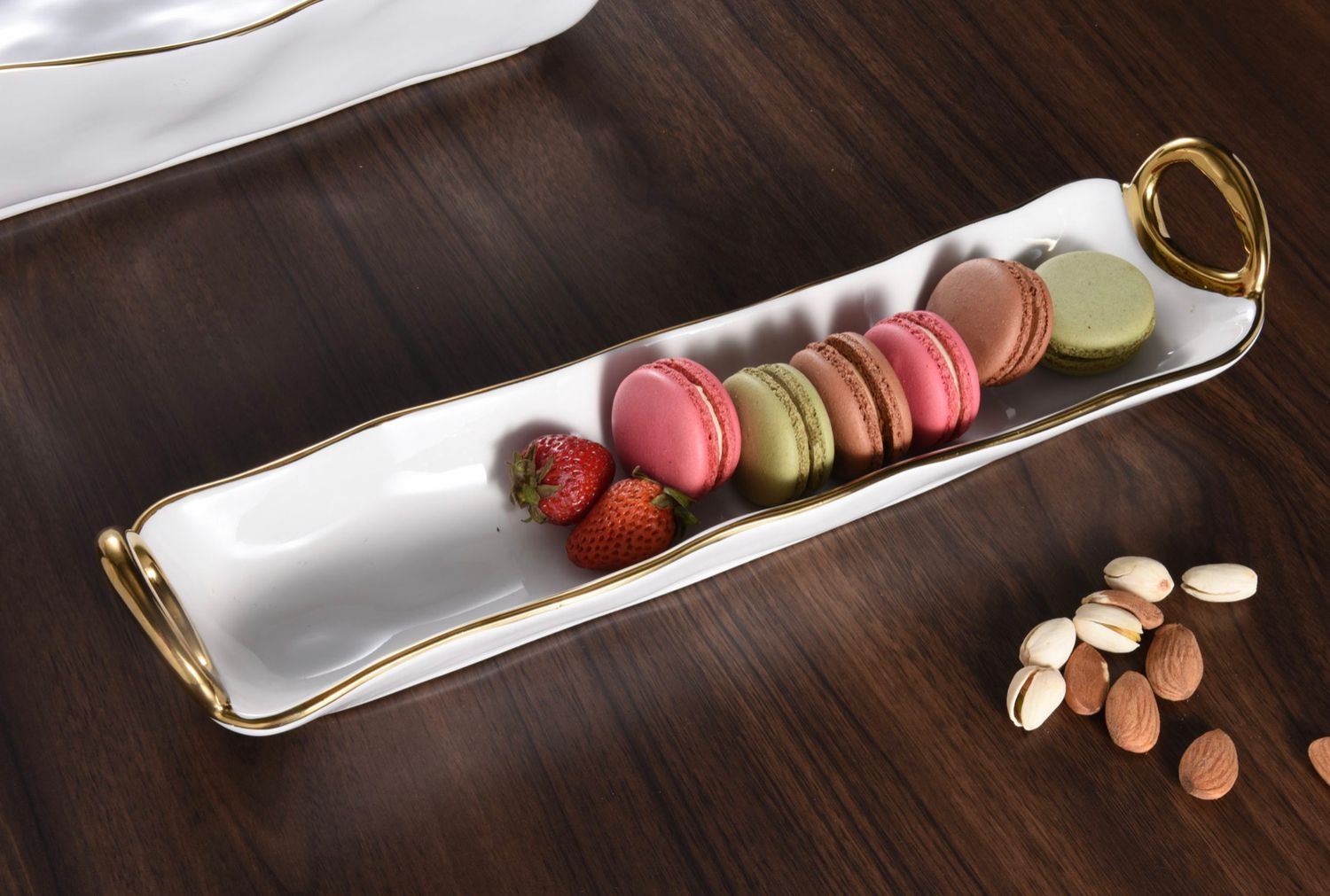 Porcelain Handled Cracker Tray (2 Colors), Trim: Gold