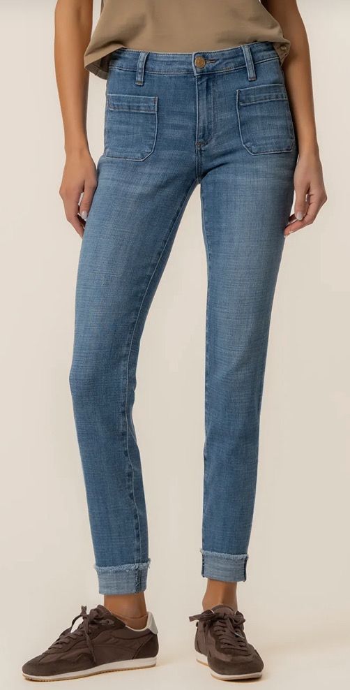 Amy (Attract) Crop Straight Leg Cuff Jean