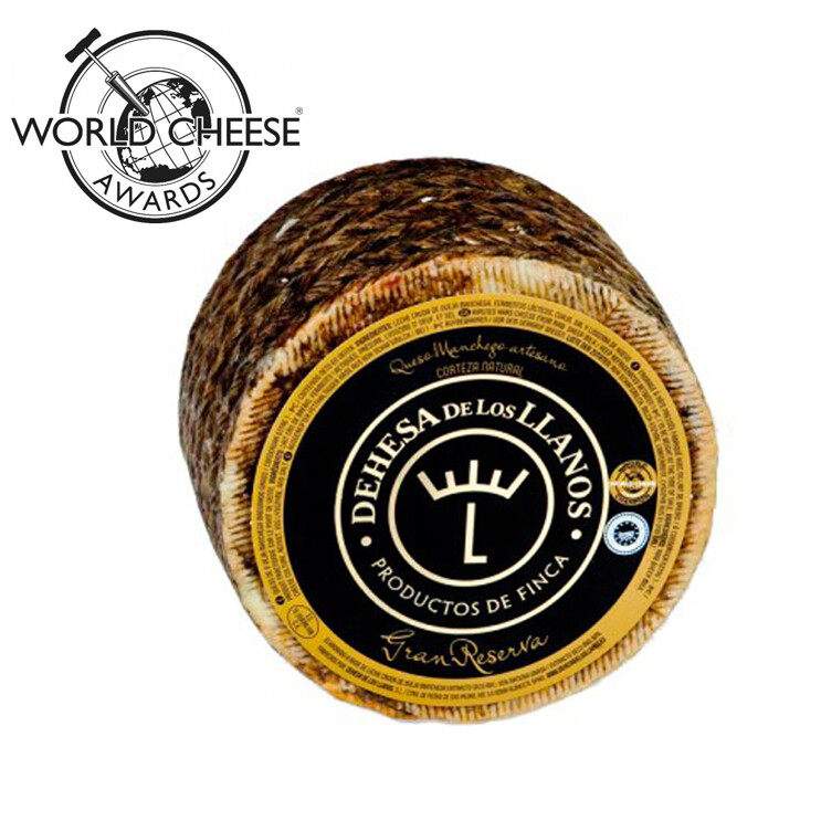 D.O. Dehesa de los Llanos Artisan Gran Reserva Manchego Cheese (Approx. 3.08kg)