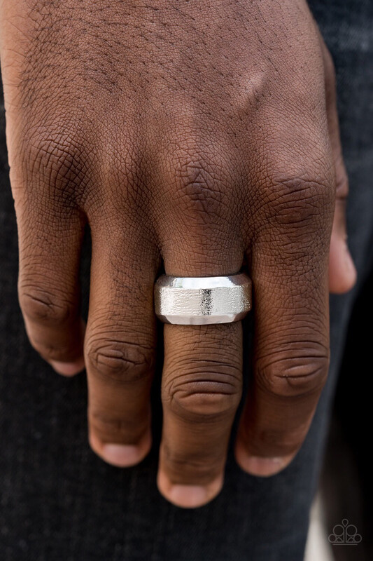 Paparazzi-Checkmate-Silver