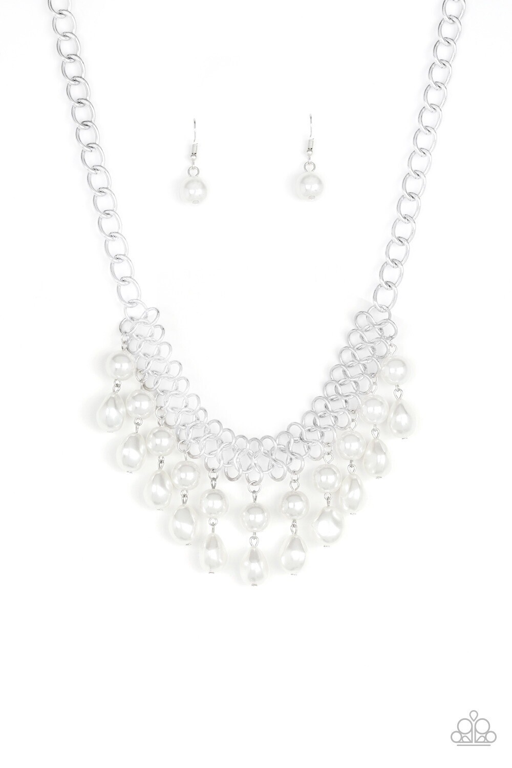 Paparazzi-5th Avenue Fleek-White Pearls