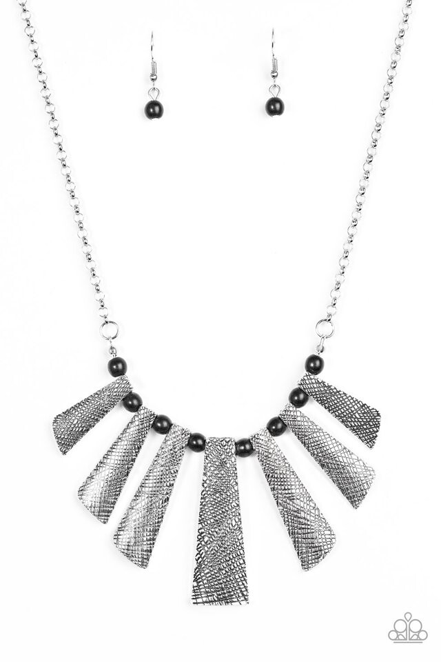 Paparazzi-Sassy Stonehenge-Silver