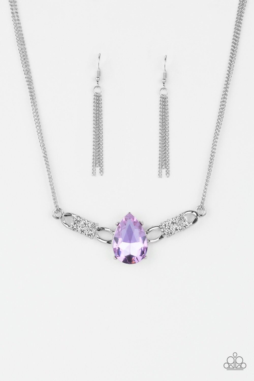 Paparazzi-Way To Make An Entrance-Purple