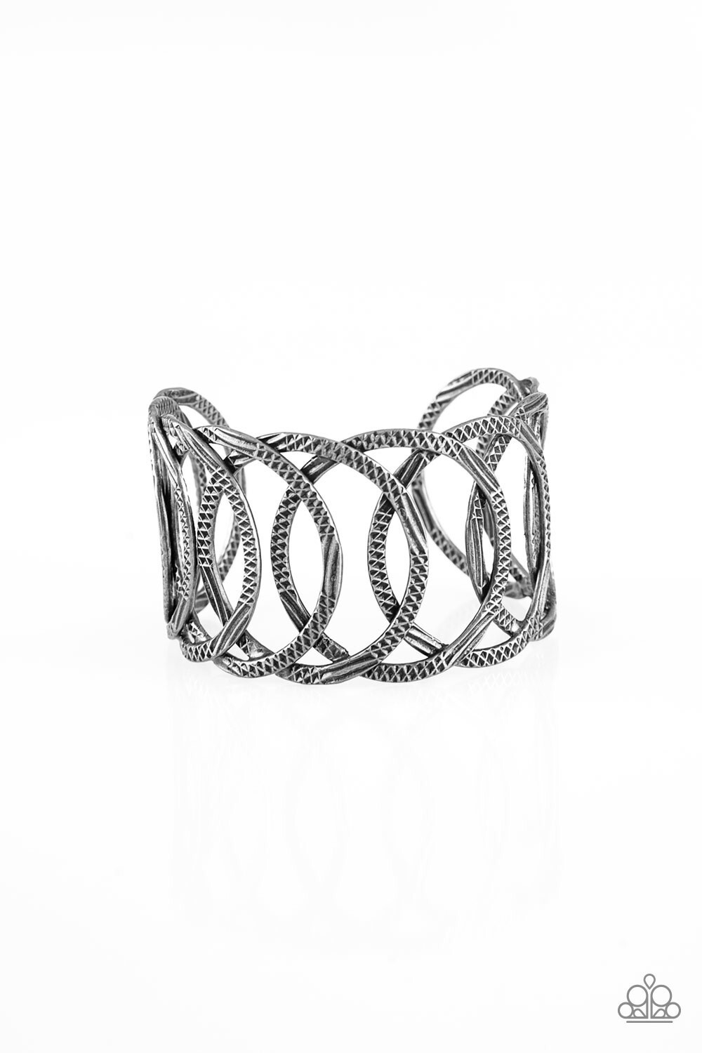 Paparazzi-Circa de Contender-Black (Gunmetal) Cuff