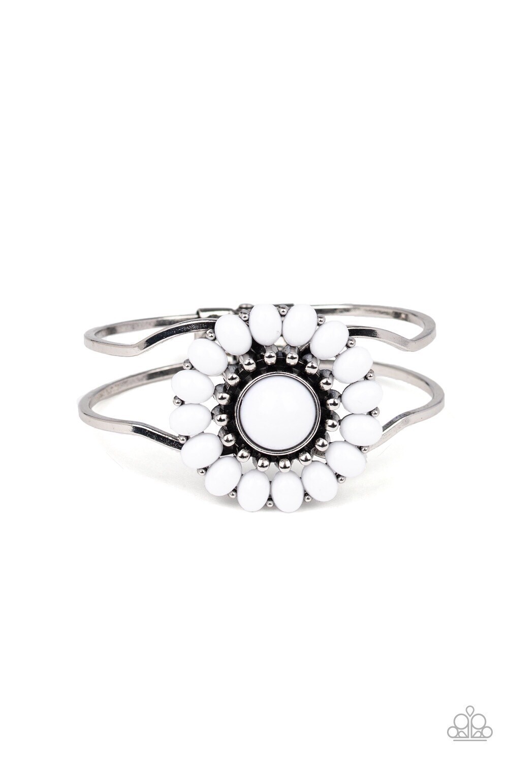 Paparazzi-Posy Pop-White