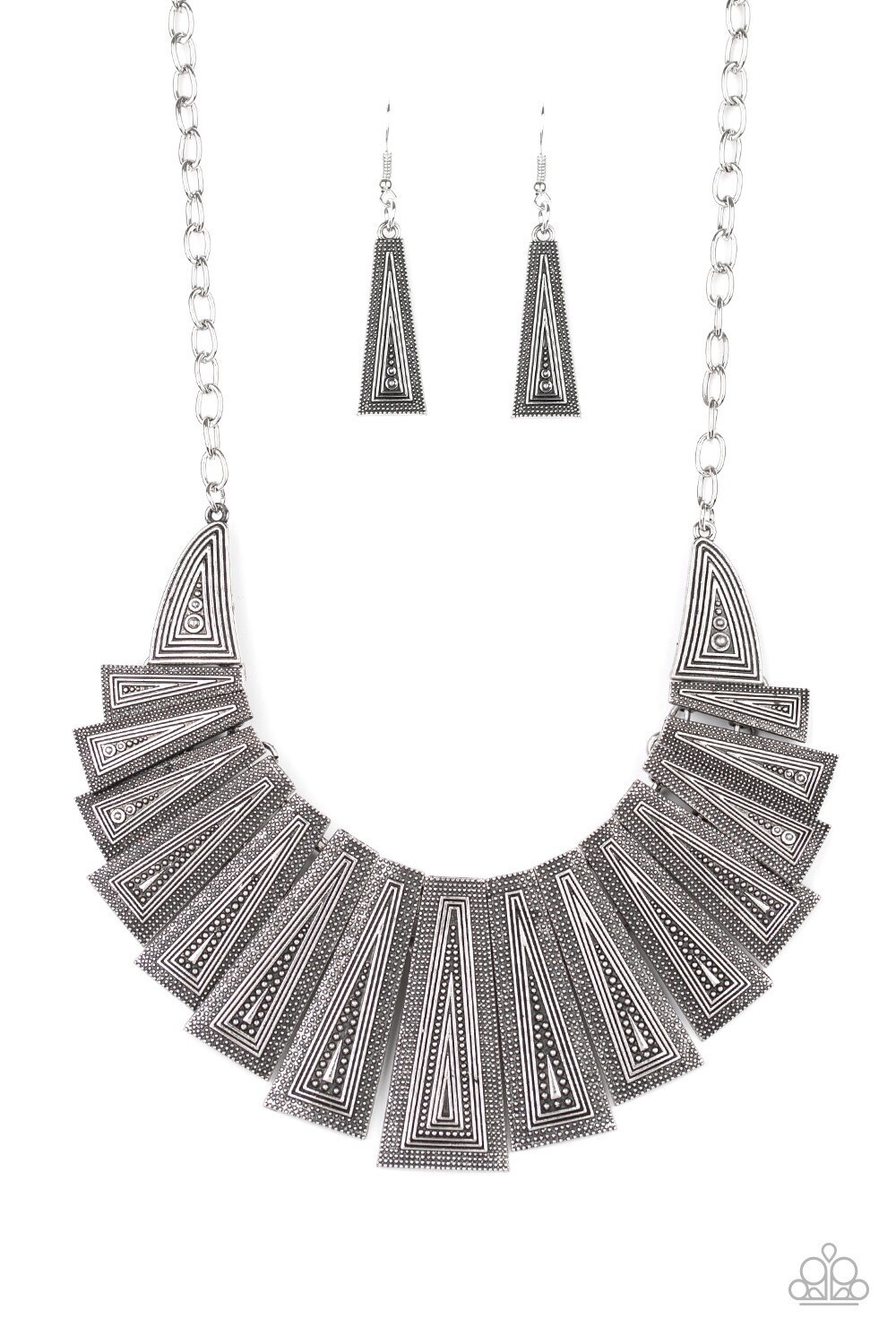 Paparazzi-Metro Mane - Silver