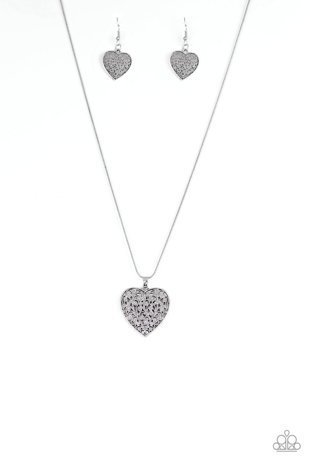 Paparazzi-Look Into Your Heart - Silver