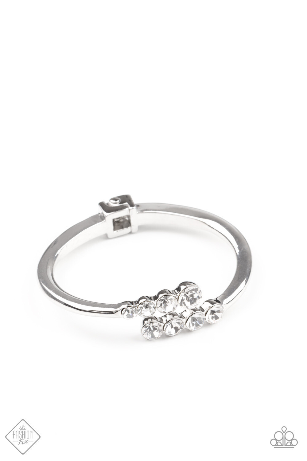 Paparazzi-Defying Dazzle - White