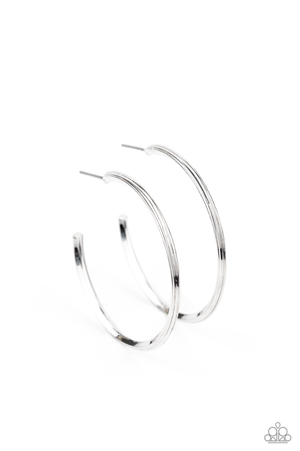 Paparazzi-Chic As Can Be - Silver Hoop