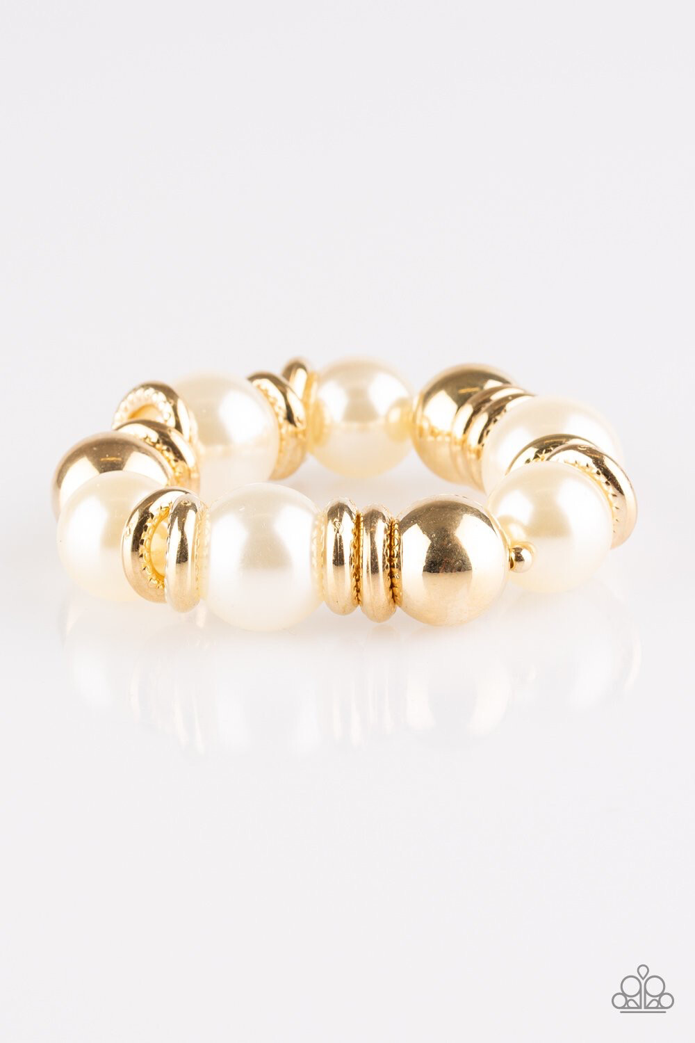 Paparazzi-Rocking Rockefeller-Gold Pearl